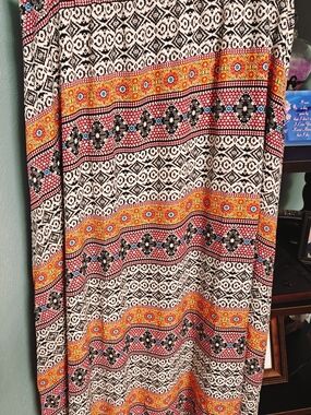 LuLaRoe Lucy Skirt